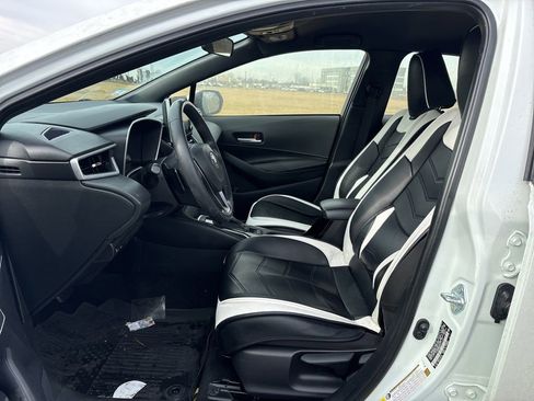 Used 2022 Toyota Corolla SE image 15