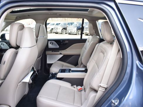 Used 2021 Lincoln Aviator Grand Touring w/ Equipment Group 301A image 6