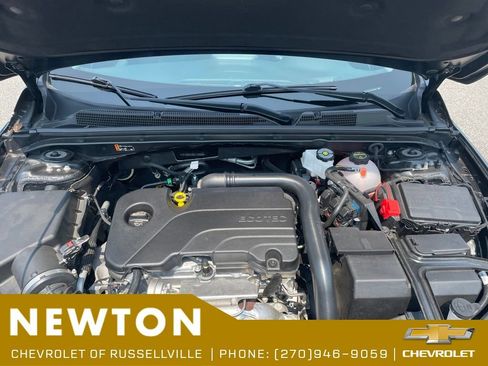 Used 2025 Chevrolet Malibu RS FWD image 45