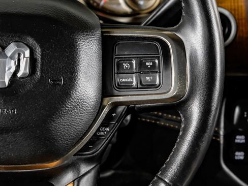 Used 2020 RAM 2500 Limited AWD/4WD image 18