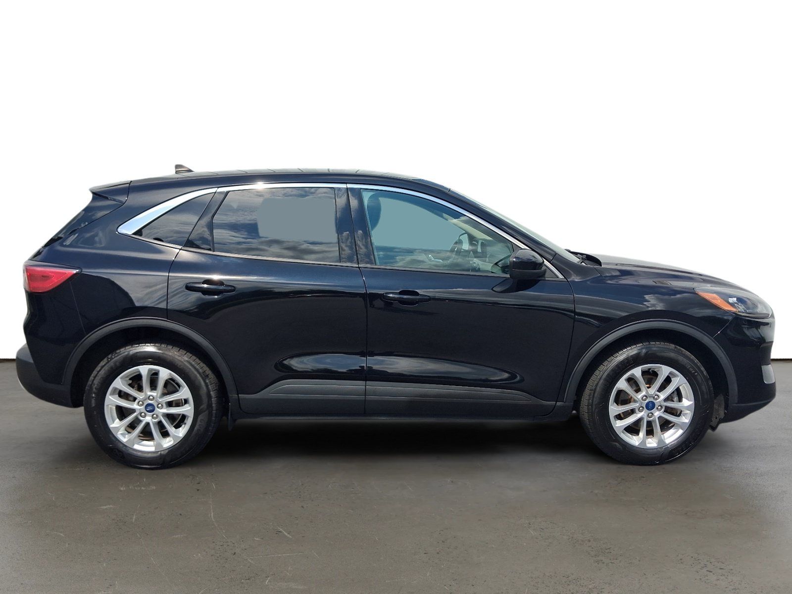 Used 2020 Ford Escape SE AWD/4WD image 9