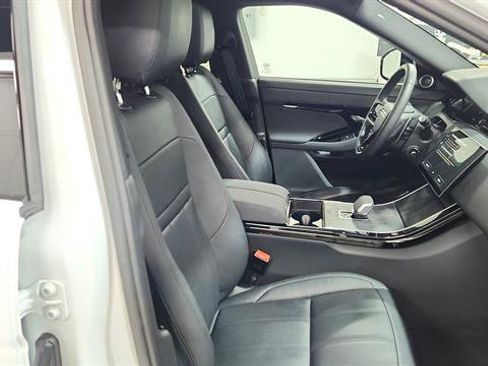 Used 2024 Land Rover Range Rover Evoque Dynamic SE image 25