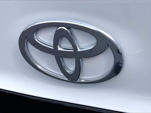 Used 2025 Toyota Camry XSE w/ Premium Plus Package image 30