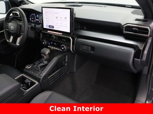Used 2025 Toyota 4Runner Limited image 39