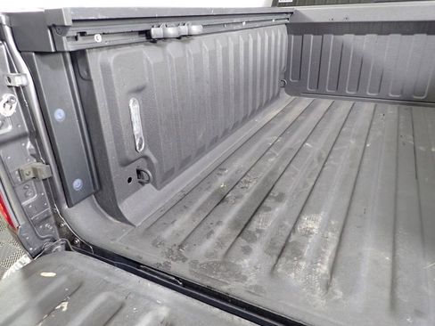 Used 2021 RAM 1500 Limited w/ Off Road Group image 16