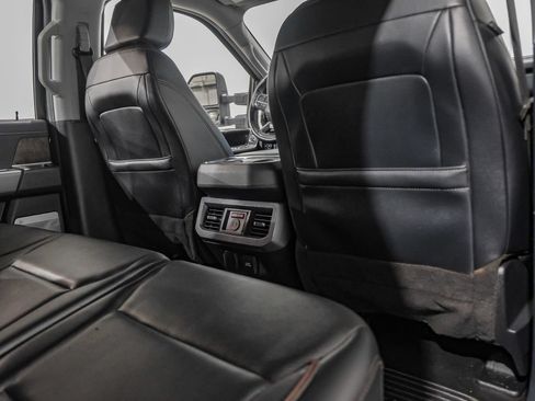 Used 2023 Ford F350 Lariat w/ FX4 Off-Road Package AWD/4WD image 35