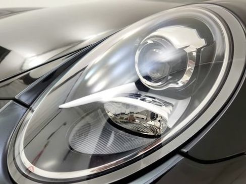 Used 2013 Porsche 911 Carrera RWD image 24