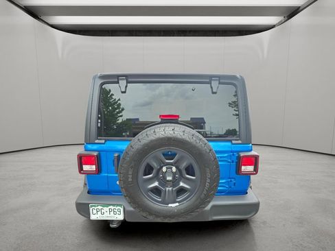 Used 2024 Jeep Wrangler Sport AWD/4WD image 7
