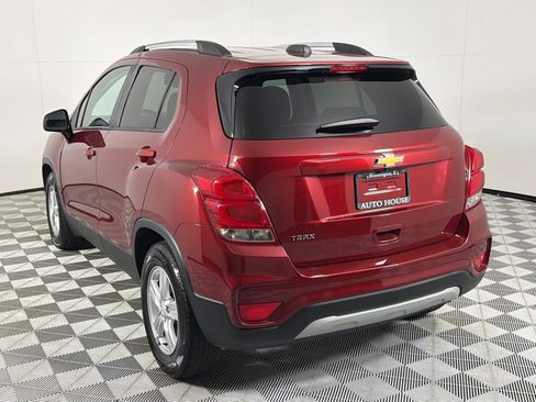 Used 2021 Chevrolet Trax LT FWD image 7