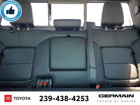 Used 2020 Chevrolet Silverado 1500 High Country w/ Technology Package AWD/4WD image 31