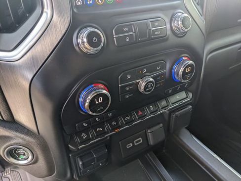 Used 2022 GMC Sierra 1500 Denali w/ Denali Premium Package image 26