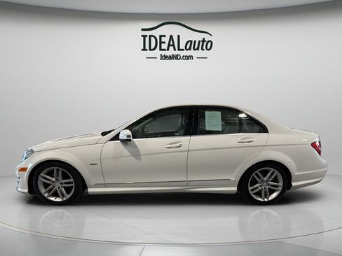 Used 2012 Mercedes-Benz C 250 Sedan image 11
