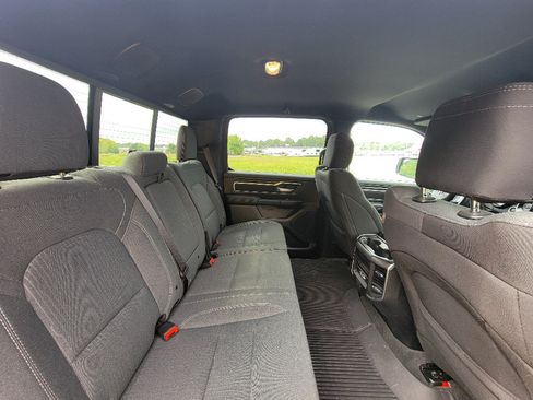 Used 2023 RAM 1500 Big Horn AWD/4WD image 30
