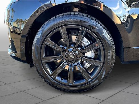 Used 2022 Land Rover Range Rover Sport HSE Silver Edition image 10