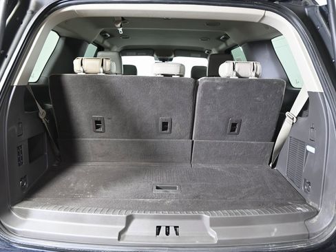 Used 2021 Ford Expedition Limited image 17
