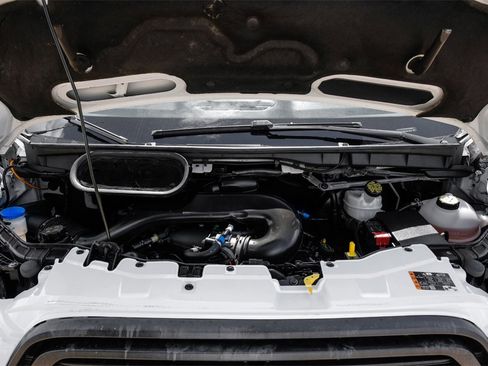 Used 2018 Ford Transit 250 148 Low Roof image 45