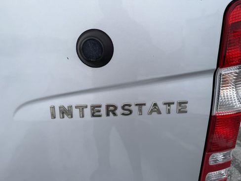 Used 2013 Mercedes-Benz Sprinter 3500 image 9