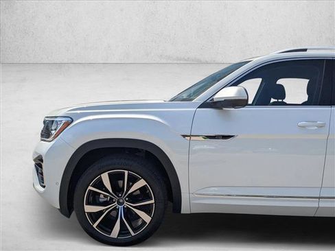 New 2026 Volkswagen Atlas SEL Premium R-Line AWD/4WD image 8