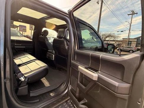 Used 2019 Ford F150 Raptor w/ Equipment Group 802A Luxury image 9