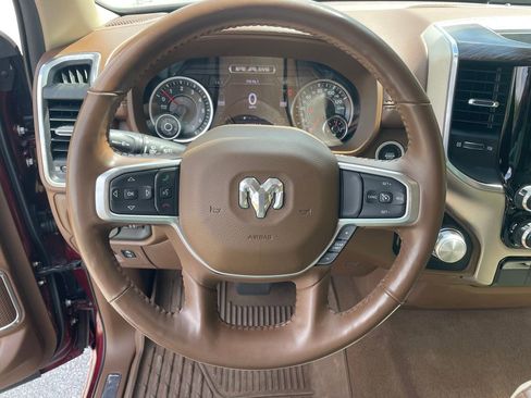 Used 2020 RAM 1500 Laramie RWD image 13
