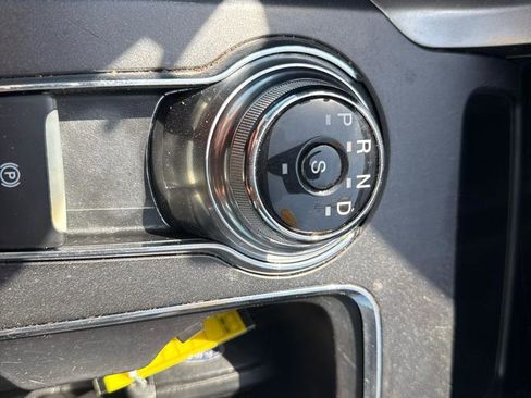 Used 2019 Ford Fusion SE FWD image 22