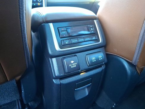 Used 2019 Subaru Ascent Touring w/ Popular Package #3 image 11