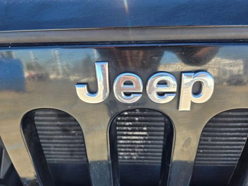 Used 2013 Jeep Wrangler Sport image 19