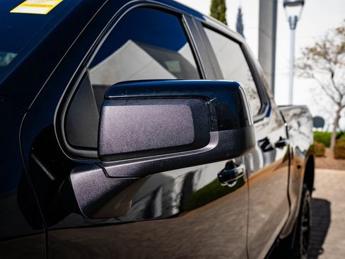 Used 2020 Chevrolet Silverado 1500 LT Trail Boss image 14