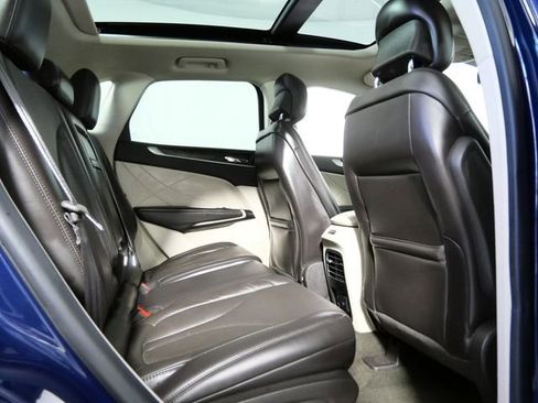 Used 2019 Lincoln MKC Reserve w/ MKC Technology Package AWD/4WD image 12