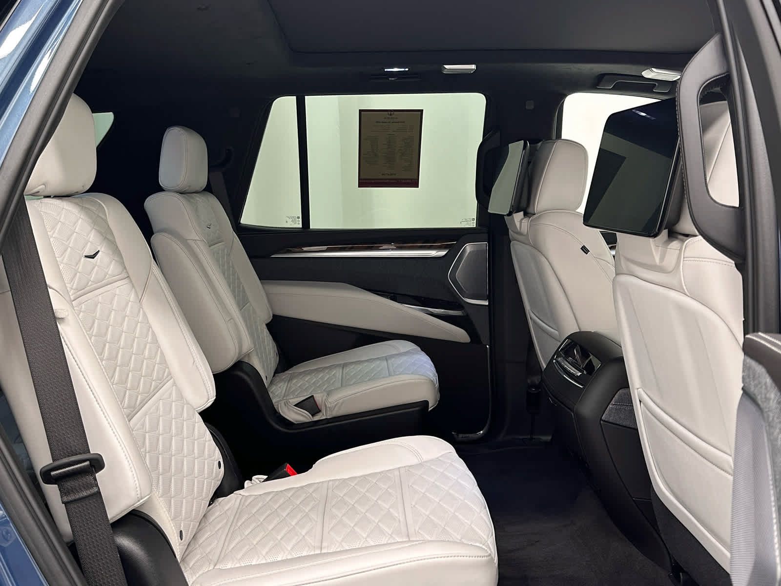 Used 2026 Cadillac Escalade Platinum Sport AWD/4WD image 22