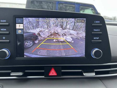 New 2026 Hyundai Elantra Blue image 12