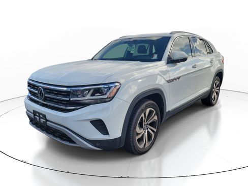 Used 2020 Volkswagen Atlas Cross Sport SEL Premium AWD/4WD image 3