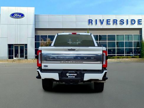 Used 2024 Ford F250 Platinum AWD/4WD image 6