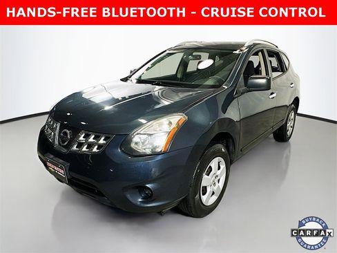 Used 2015 Nissan Rogue S w/ Convenience Package image 2