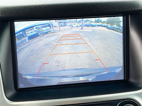 Used 2016 GMC Yukon SLT w/ Open Road Package image 14