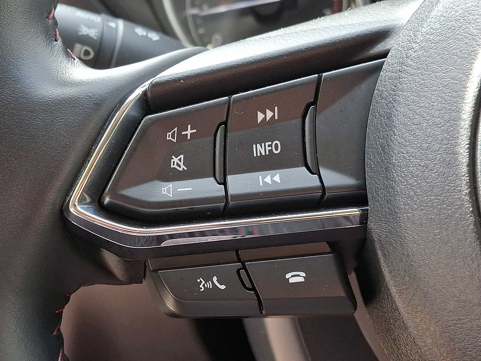 Used 2025 MAZDA CX-5 Carbon Edition AWD/4WD image 19