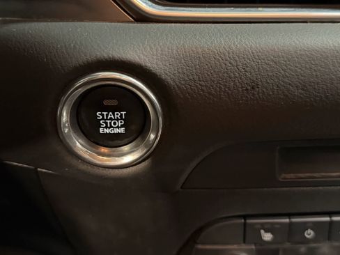 Used 2019 MAZDA CX-5 Touring image 8