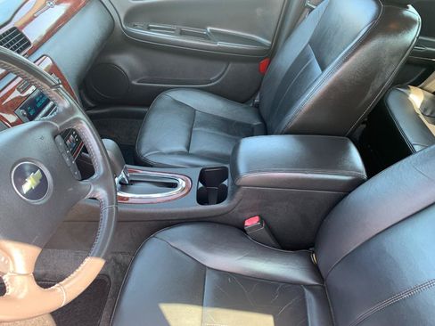 Used 2008 Chevrolet Impala LT w/ Luxury Edition Package FWD image 14