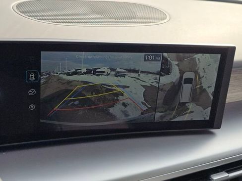 New 2026 Hyundai Ioniq 9 SEL image 4