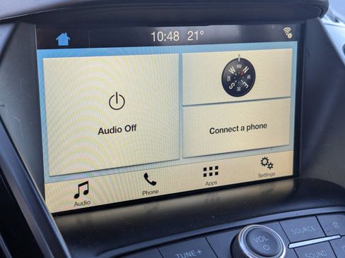 Used 2019 Ford Escape SE image 11