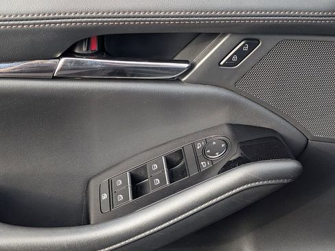 Certified 2025 MAZDA MAZDA3 s image 28