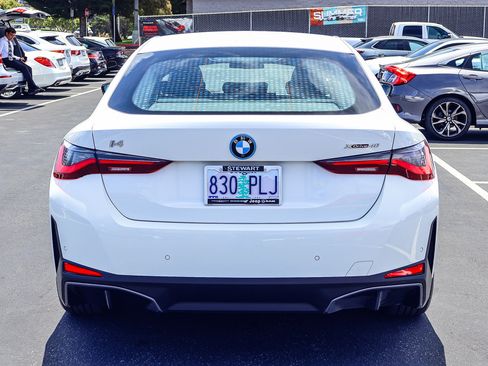 Used 2024 BMW i4 xDrive40i AWD/4WD image 23