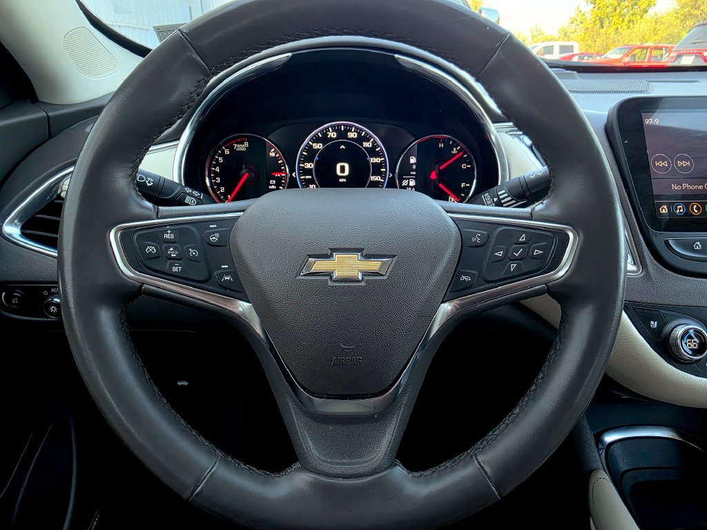 Used 2024 Chevrolet Malibu LT FWD image 25