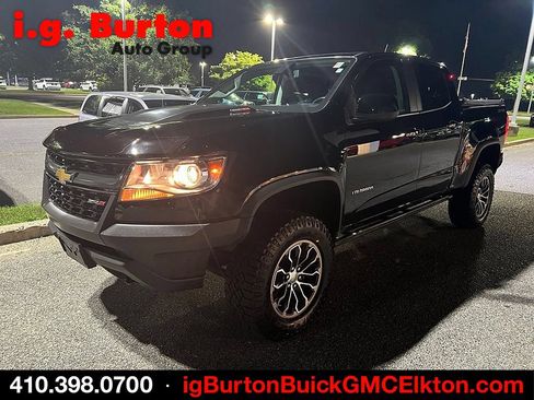 Used 2018 Chevrolet Colorado ZR2 w/ LPO, Premium Interior Package AWD/4WD image 3