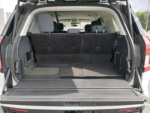 Used 2025 Ford Expedition Active RWD image 15