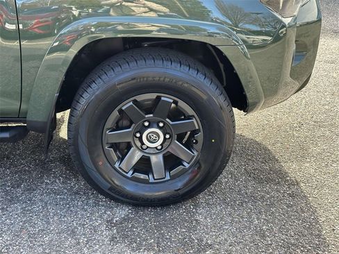 Used 2022 Toyota 4Runner Trail Special Edition image 11