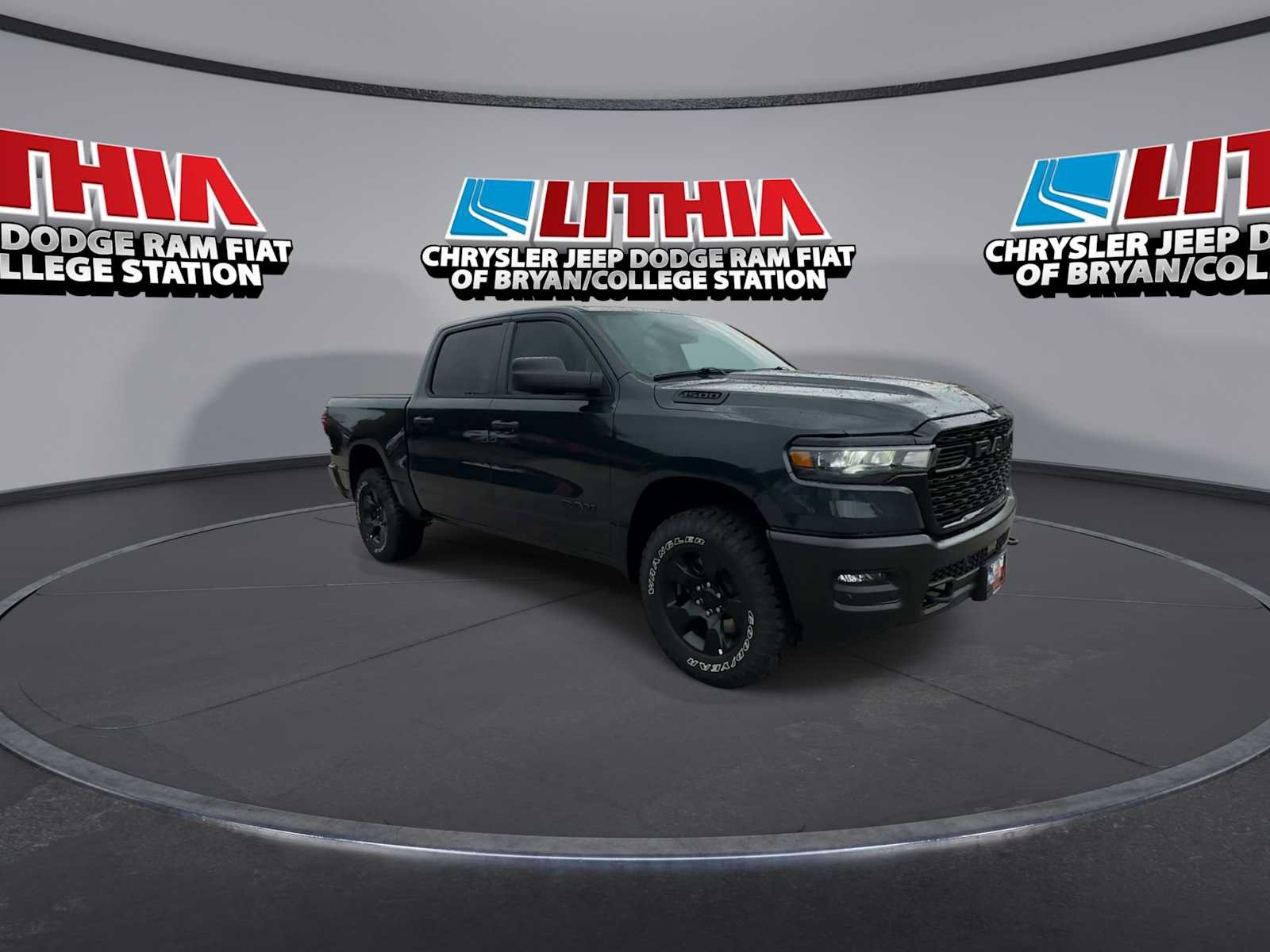 New 2026 RAM 1500 Warlock AWD/4WD image 2