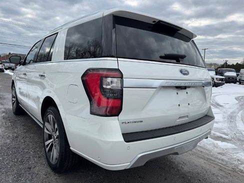 Certified 2021 Ford Expedition Platinum image 4