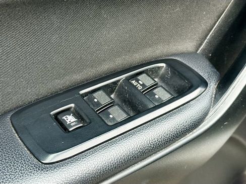 Used 2019 Ford Ranger XLT w/ Equipment Group 302A Luxury image 18