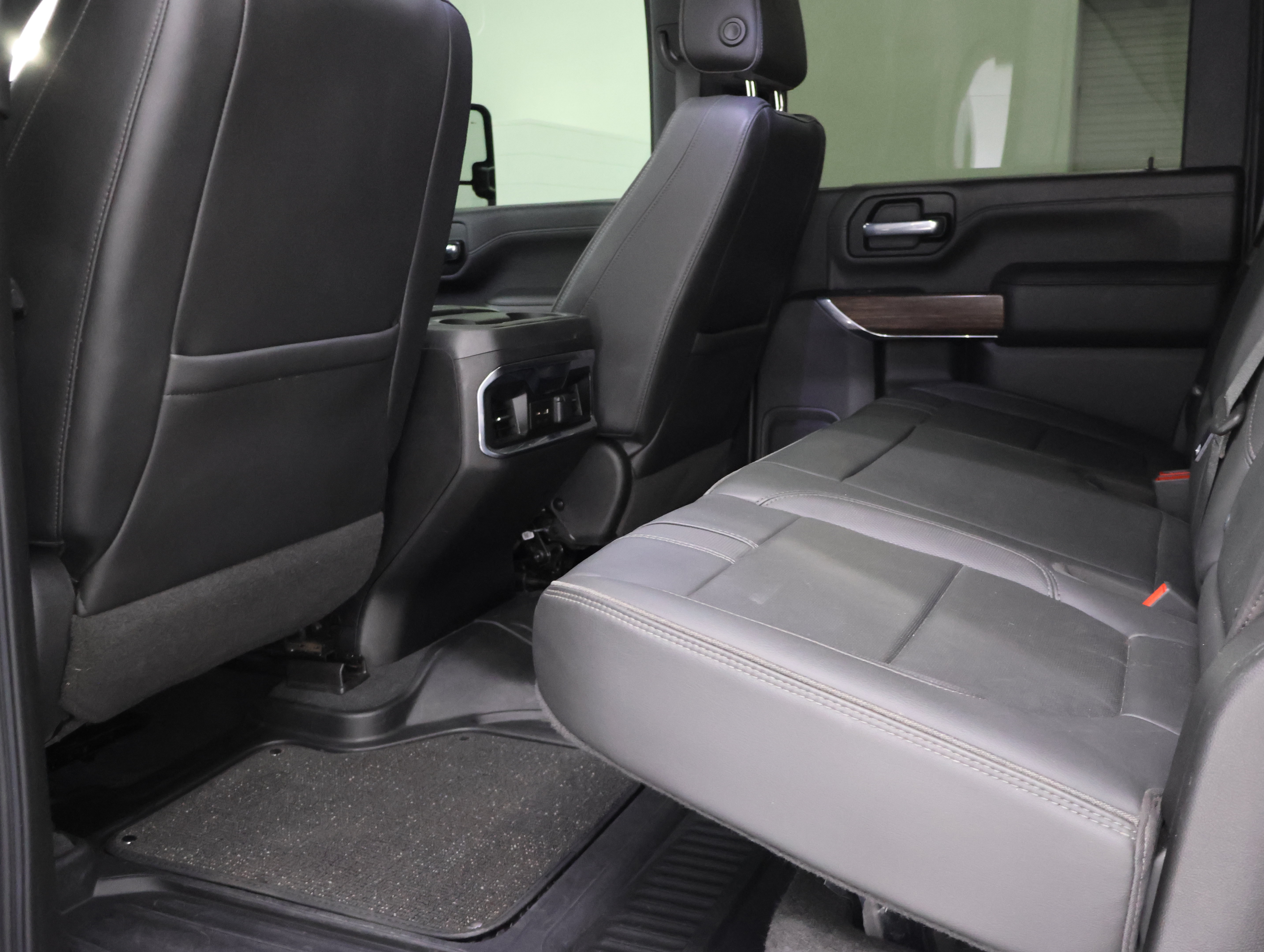Used 2022 Chevrolet Silverado 2500 High Country w/ Safety Package II AWD/4WD image 42